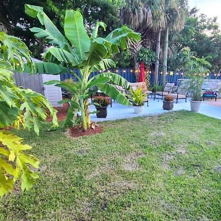 Palm Springs 3-Bedroom 2-Bath 5 Miles To The Beach Лейк-Ворт Екстер'єр фото