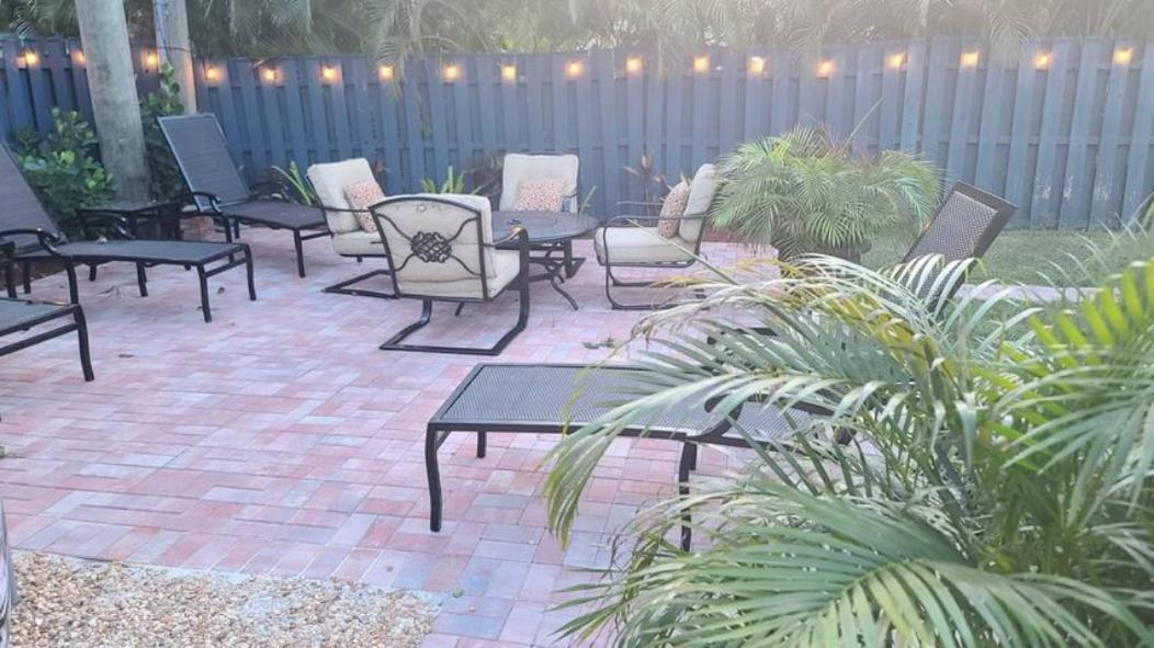Palm Springs 3-Bedroom 2-Bath 5 Miles To The Beach Лейк-Ворт Екстер'єр фото